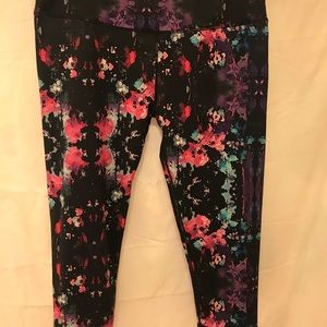 Fabletics leggings Capri length